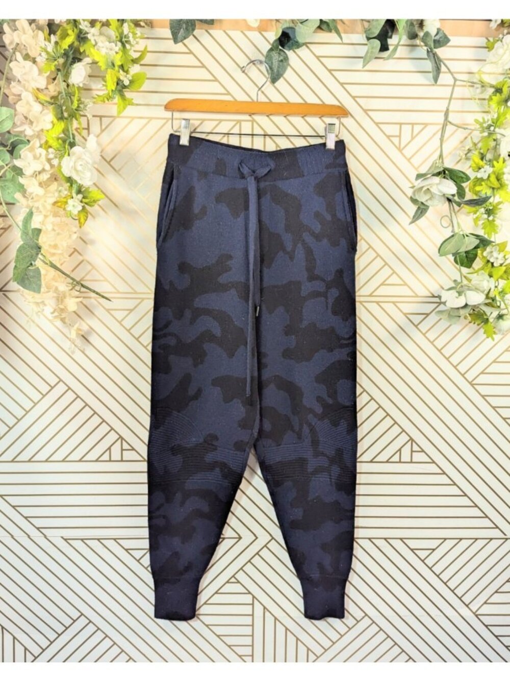 Zoe Jordan Women's Cashmere Wool Blend Athlesiure Sweatpants Size Small READ